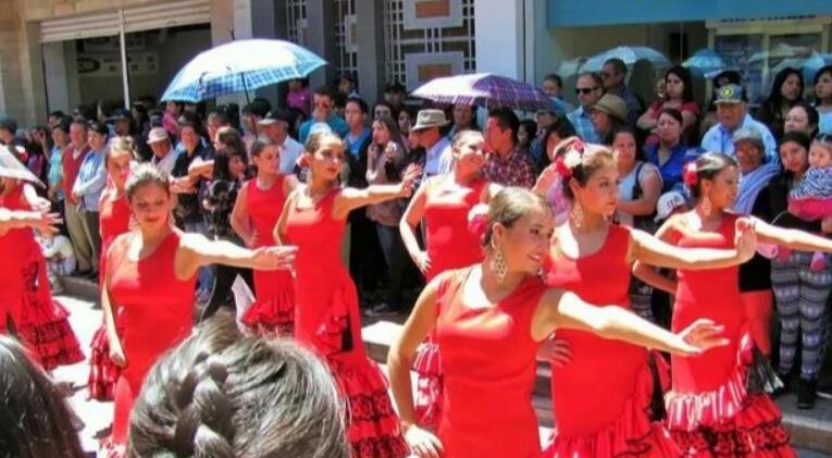 让梅西手足无措的以色列超模,梅西3-1厄瓜多尔