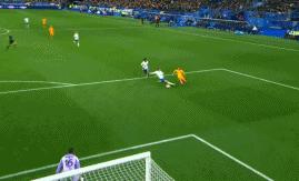 欧预赛姆巴佩戴帽吉鲁惊天倒钩,欧预赛法国荷兰姆巴佩梅开二度