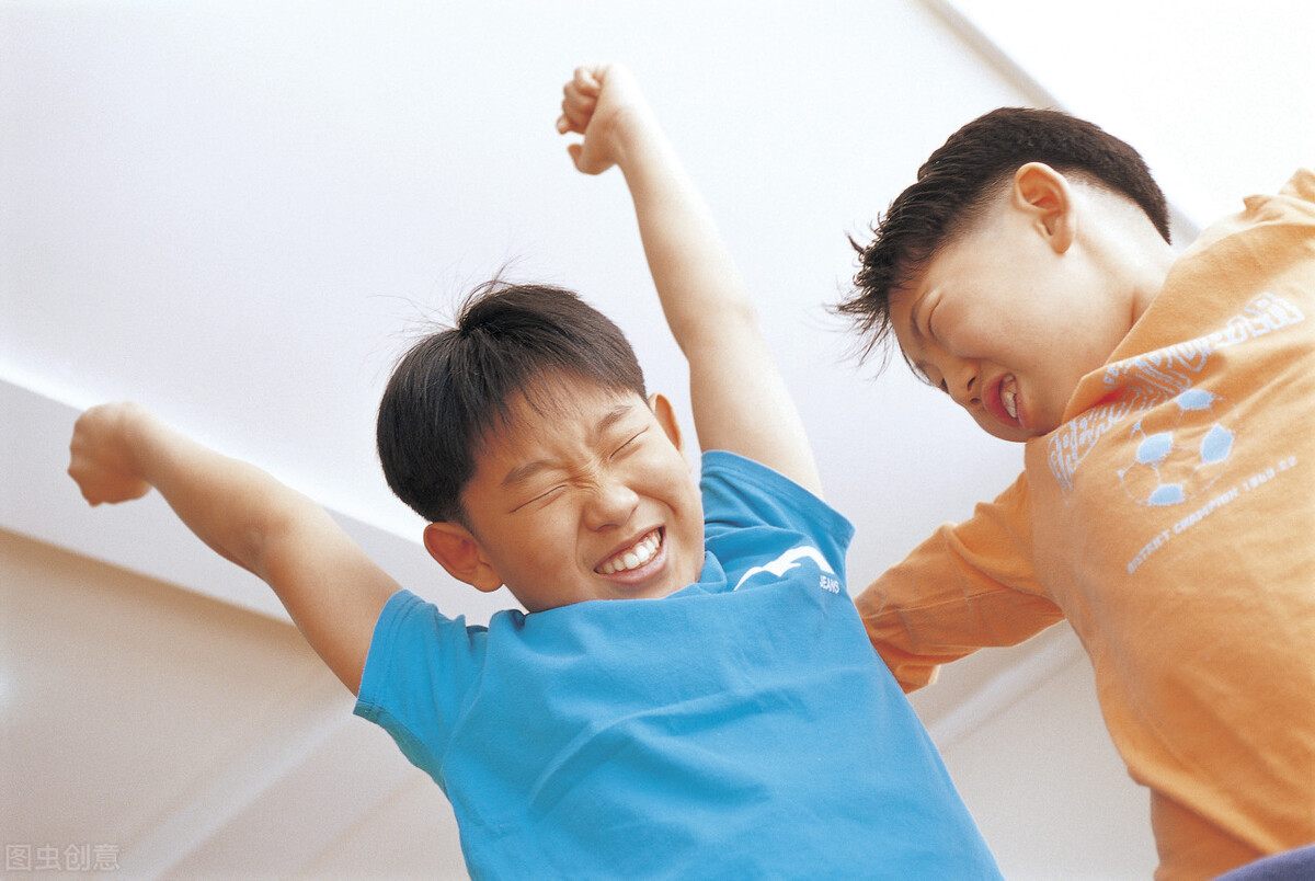儿童有助长高动作快速长高10cm,儿童有效长高动作快速长高10cm