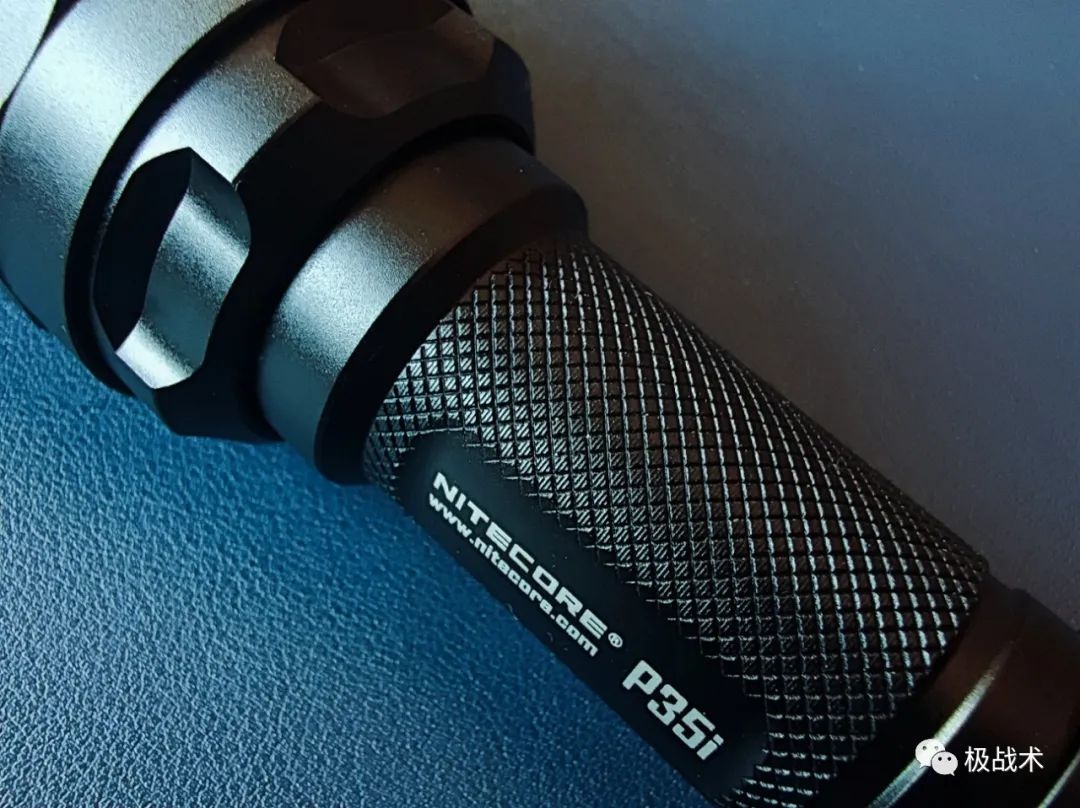 奈特科尔p35i手电筒夜间实测,奈特科尔p35i有升级版没