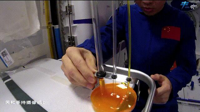 「小康头条」大揭秘!能入选“天宫课堂”的实验究竟有多神奇?