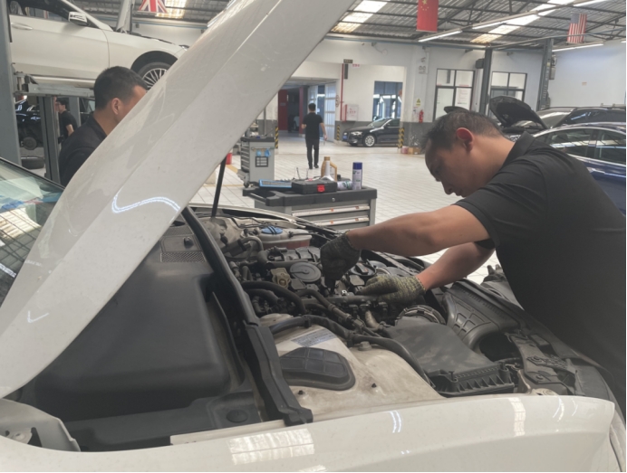 保养时间到了公里数没到要保养吗,保养时间到了但是里程还没到