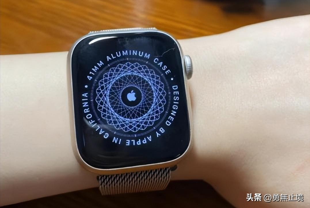 华为口碑最好的一款智能手表,华为公布十大品牌手表排名