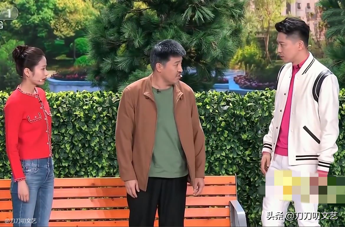 春晚首秀央视,春晚马凡舒绿裙