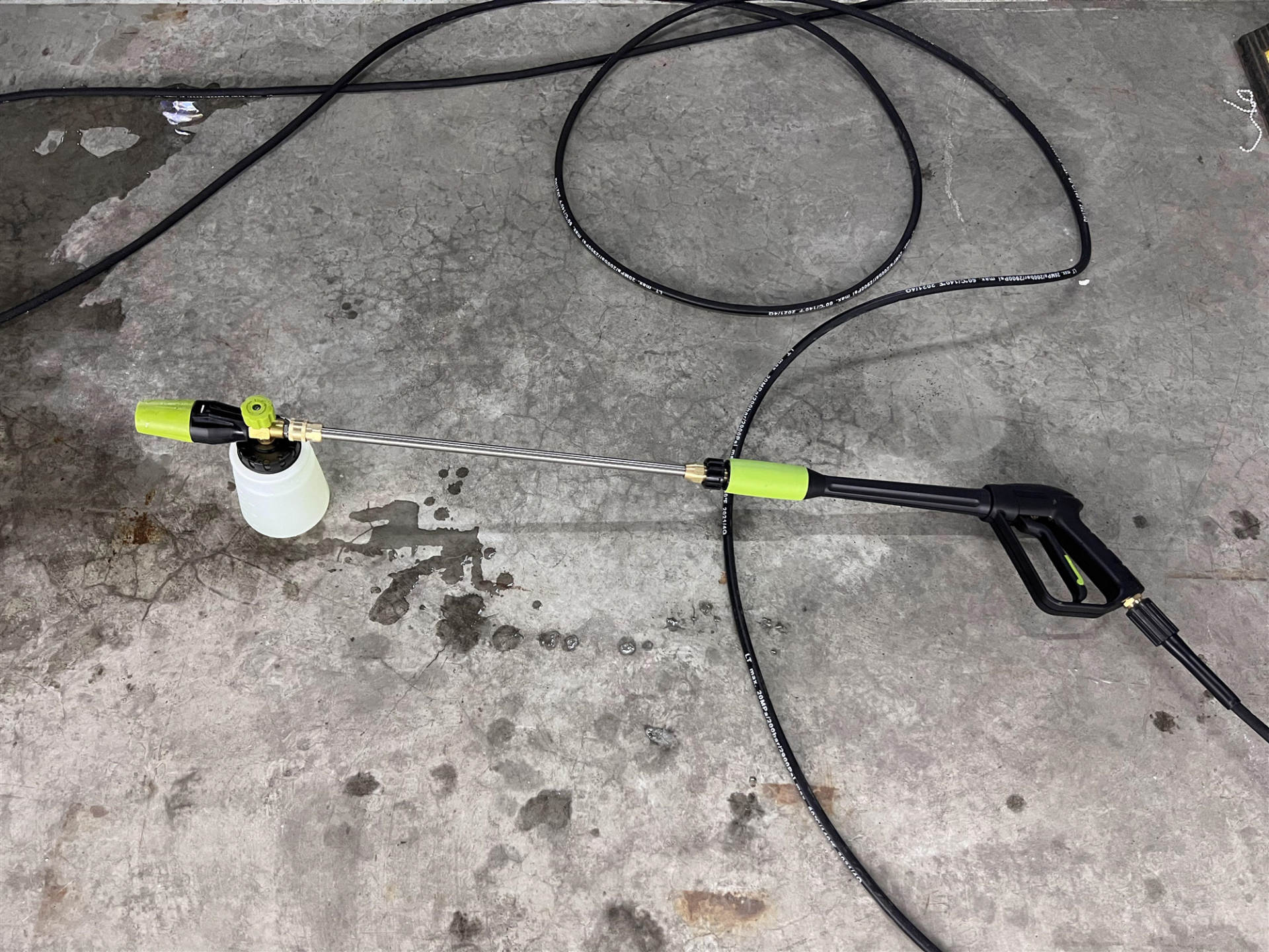 新年汽车清洗视频,新年清洁生活小妙招