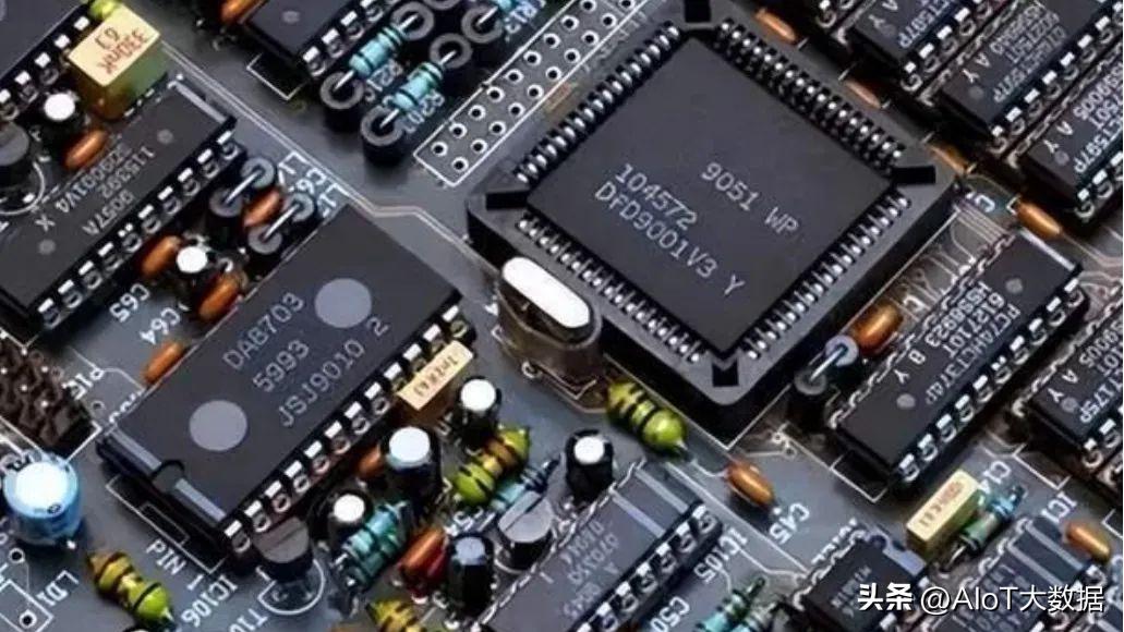 模拟芯片最新消息,芯片前沿技术专利