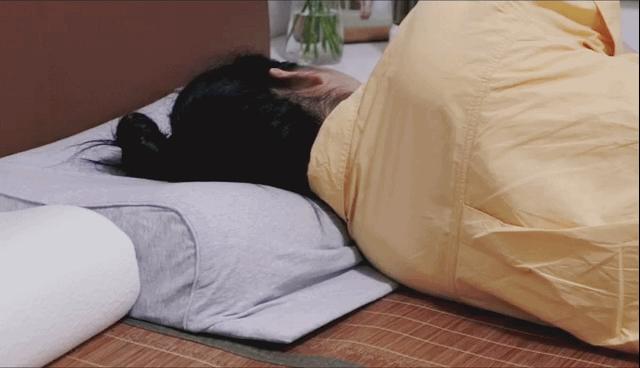 自动调节高低智能枕头,自动调整高度的枕头