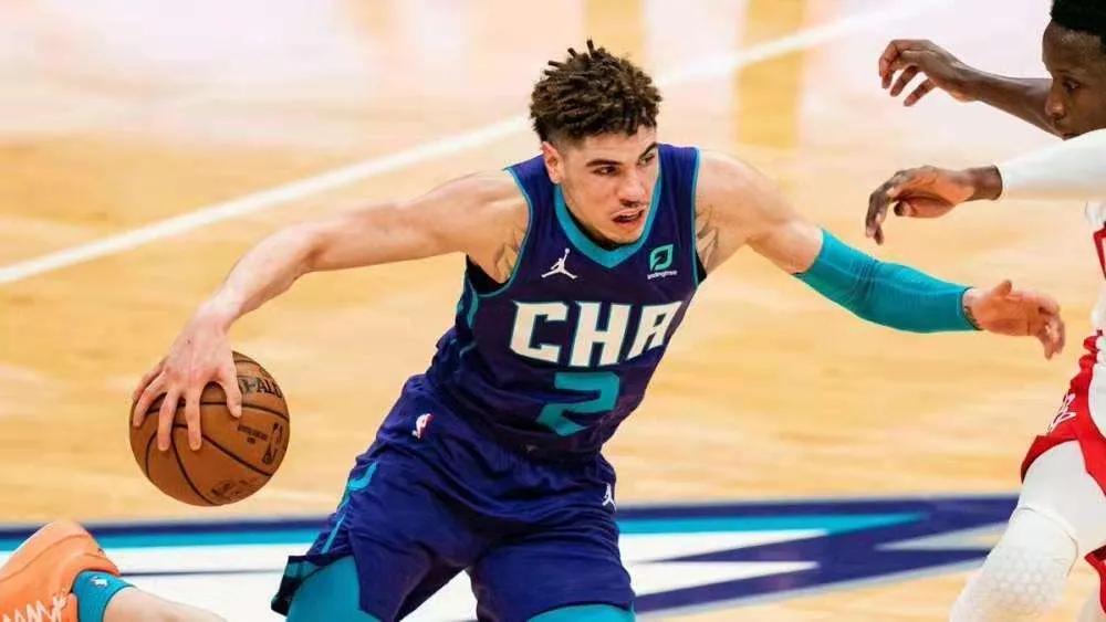 西蒙斯和迈特威谁厉害,西蒙斯和迈特威