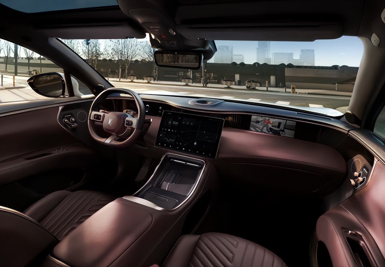 三电最好的国产新能源车,国产加速3秒多的燃油高性能车