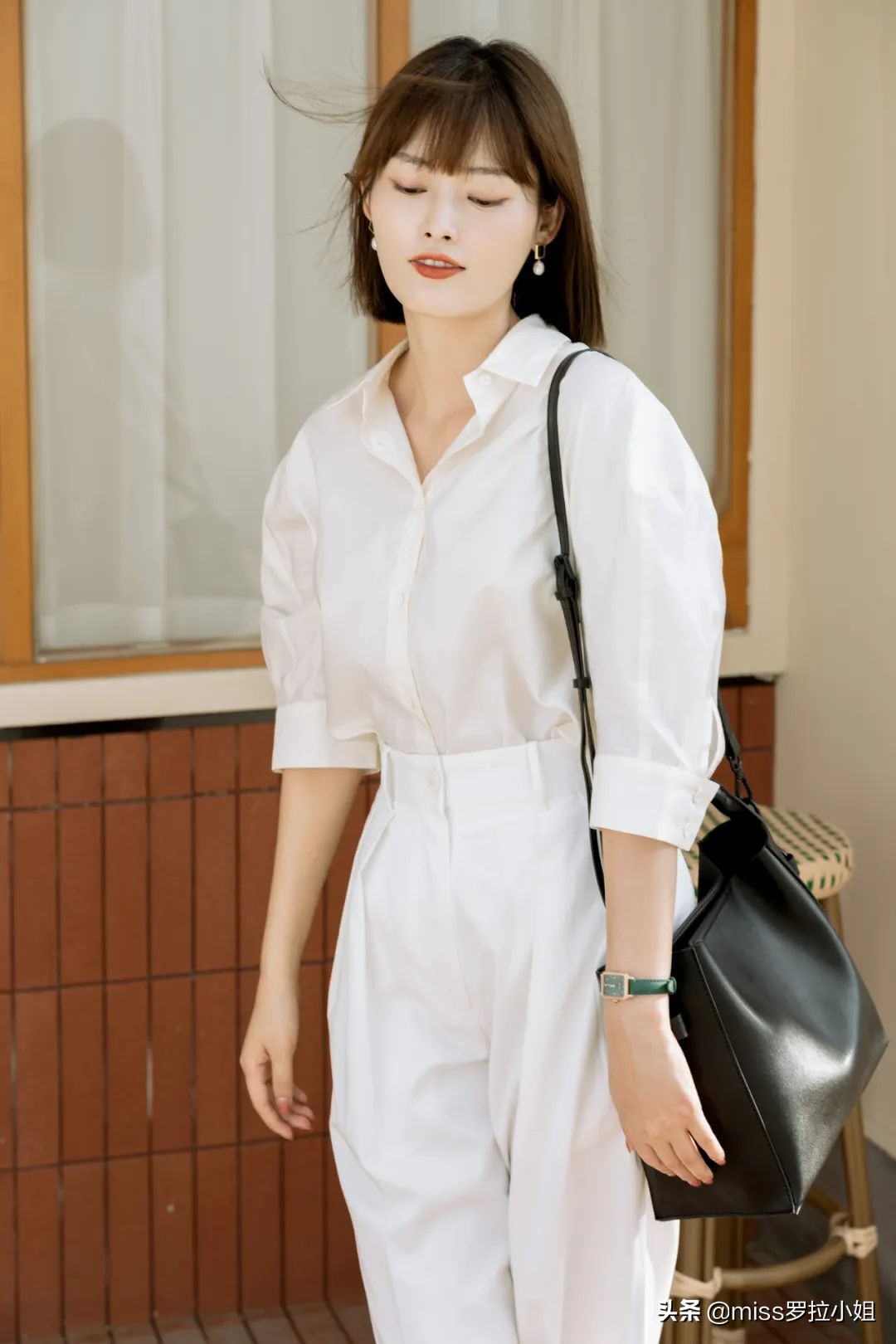 袁咏仪买名牌包包,袁咏仪同款小包