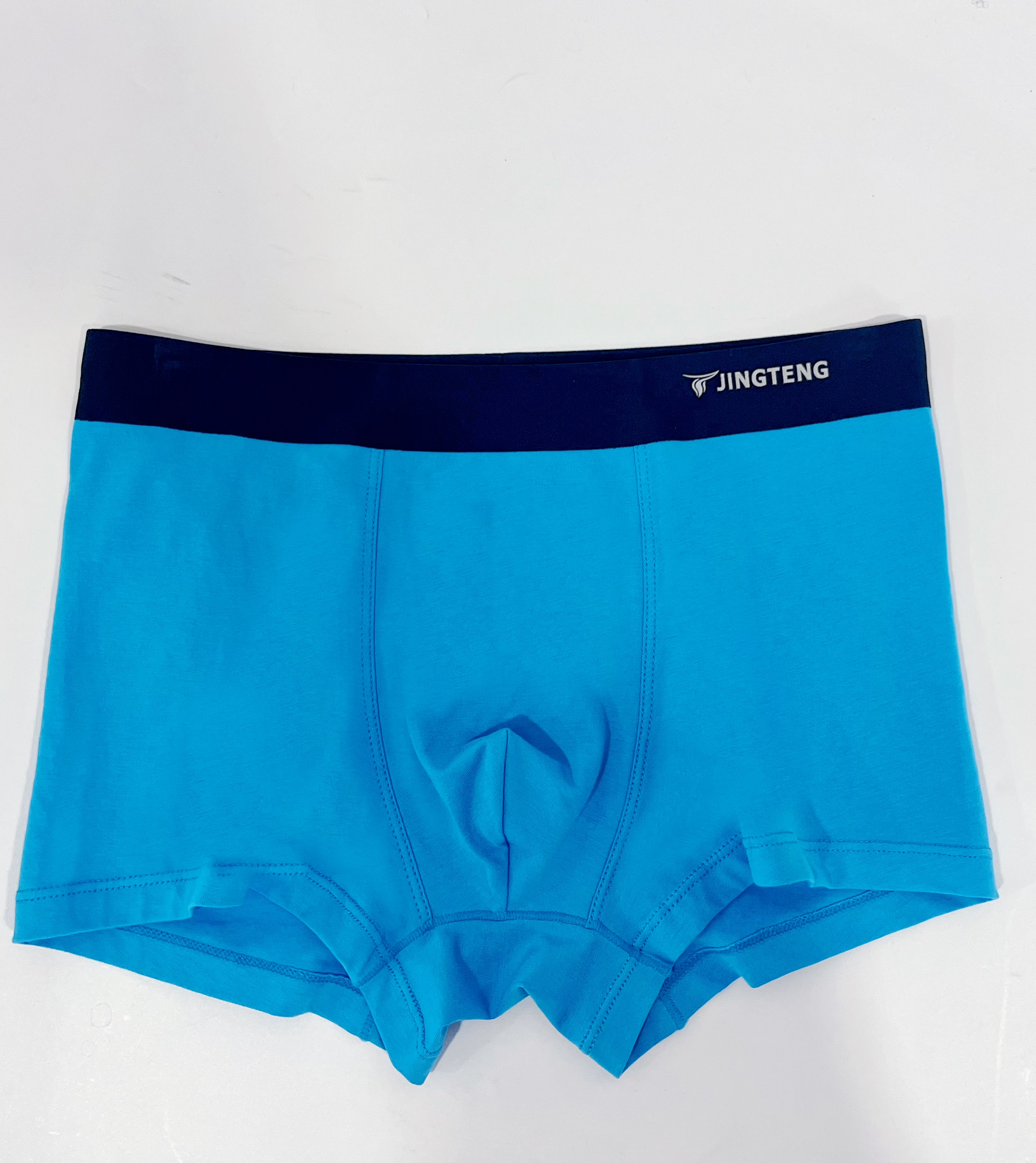 和它的相处，就像老友一般舒适！穿上这条*裤内**，尽享舒爽！