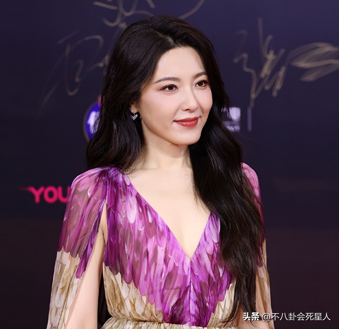 中韩红毯合集,中韩戛纳红毯对比