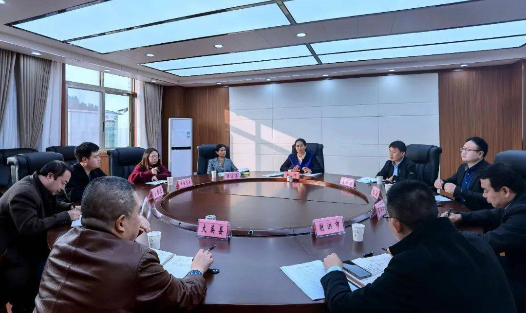 【志鉴编修】品读精品比学先进推动年鉴质量提升四川省“精品年鉴品读季”活动取得良好成效