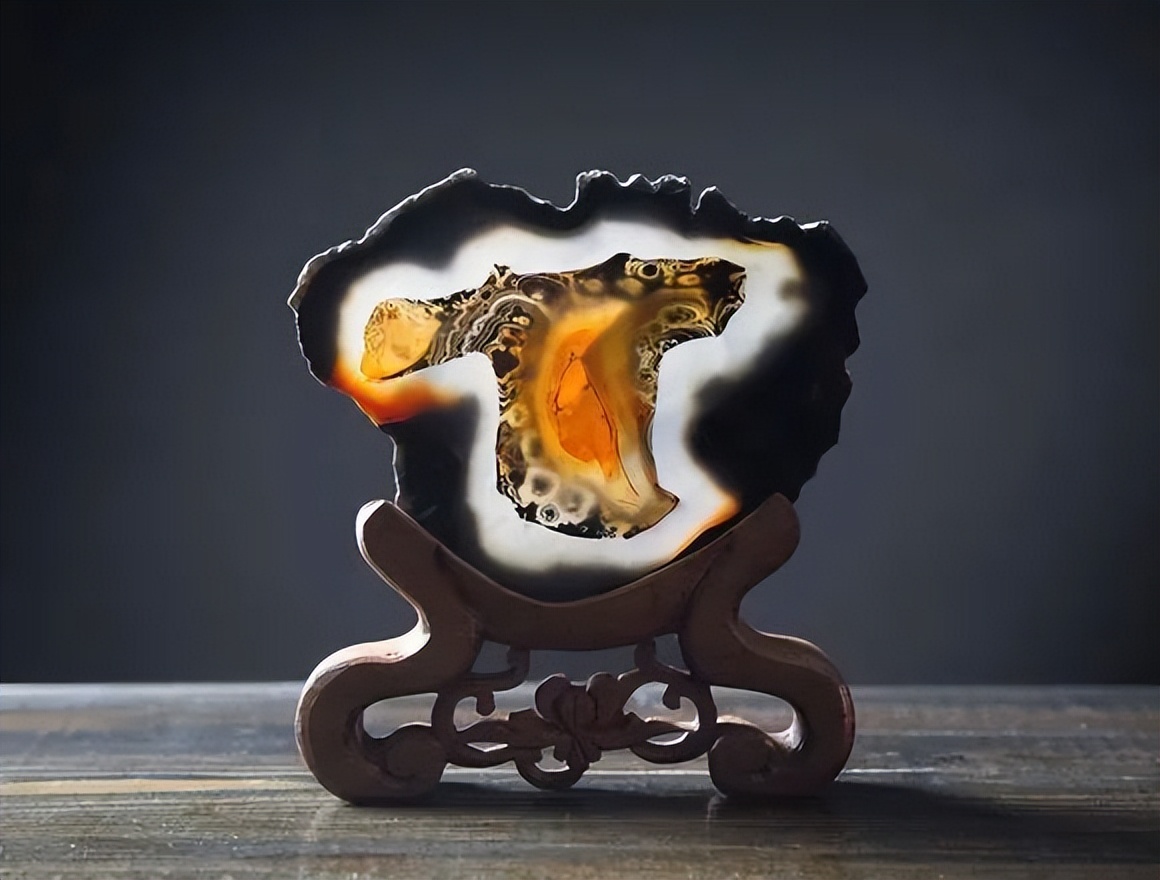 戈壁之花玛瑙,特别圆的戈壁玛瑙