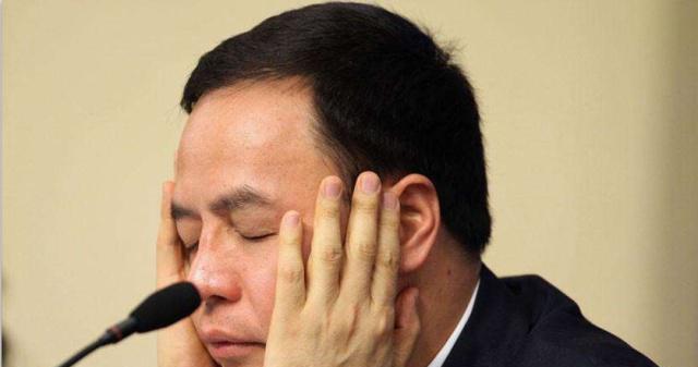 美国大亨做空白银事件,美国亏百亿的老板