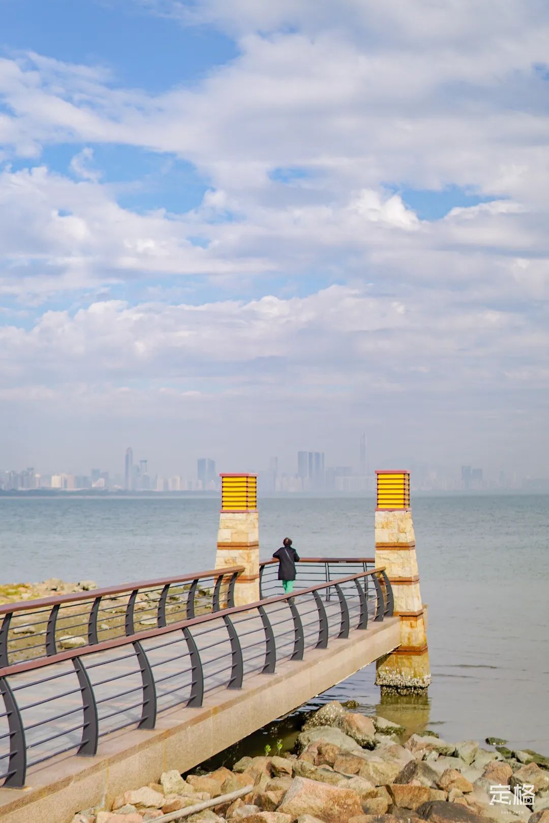 不输大小梅沙！深圳这片海太惊艳