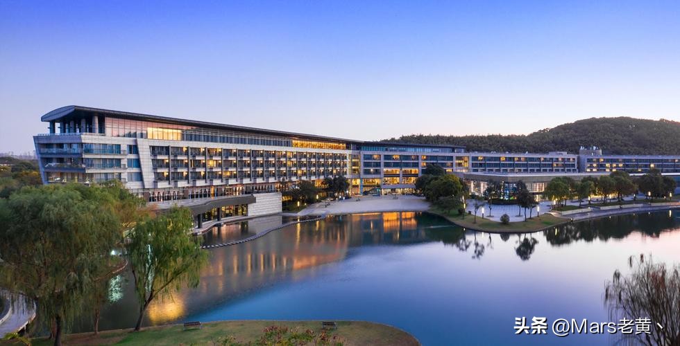 鸭脖事件涉事学校吃出大虫,鸭脖事件异物确认是鼠头