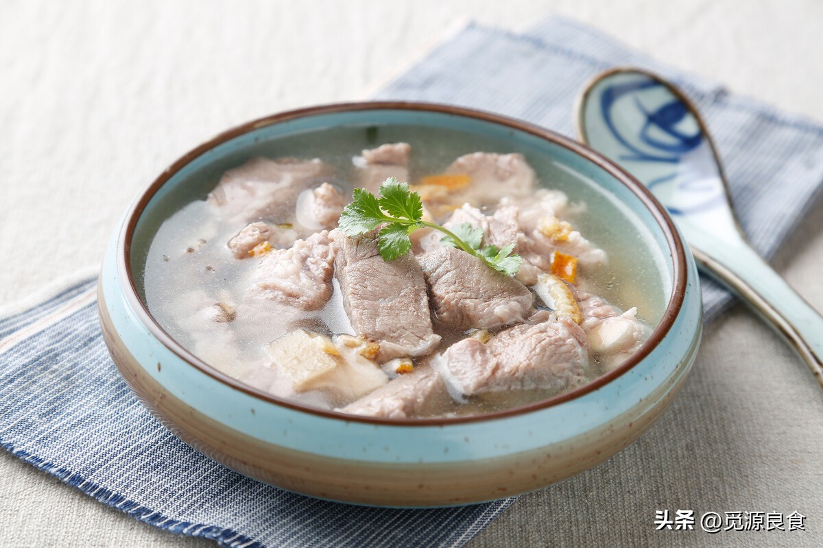 黑白胡椒的用处,黑白胡椒食用起什么作用