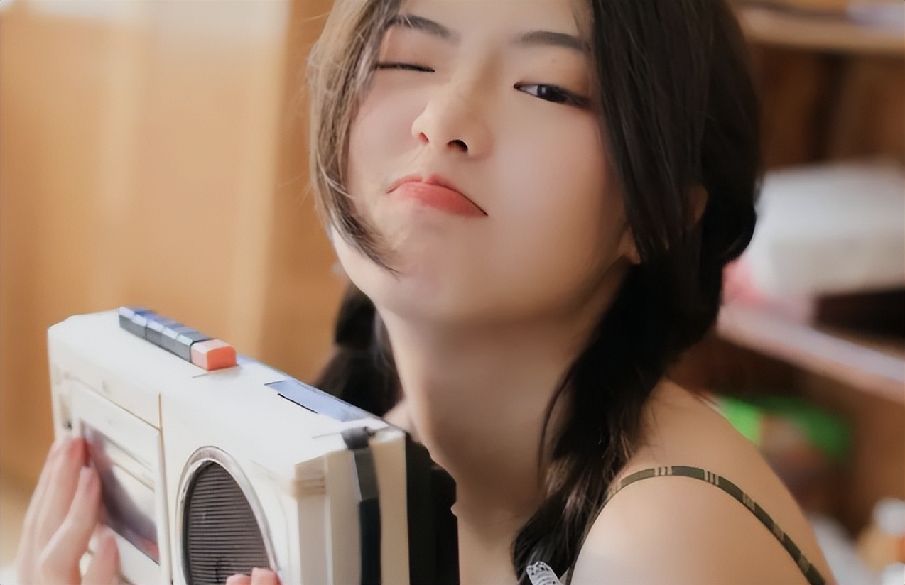 阴毛变白，是不是性功能下降了？阴毛越多就越“渴望”？