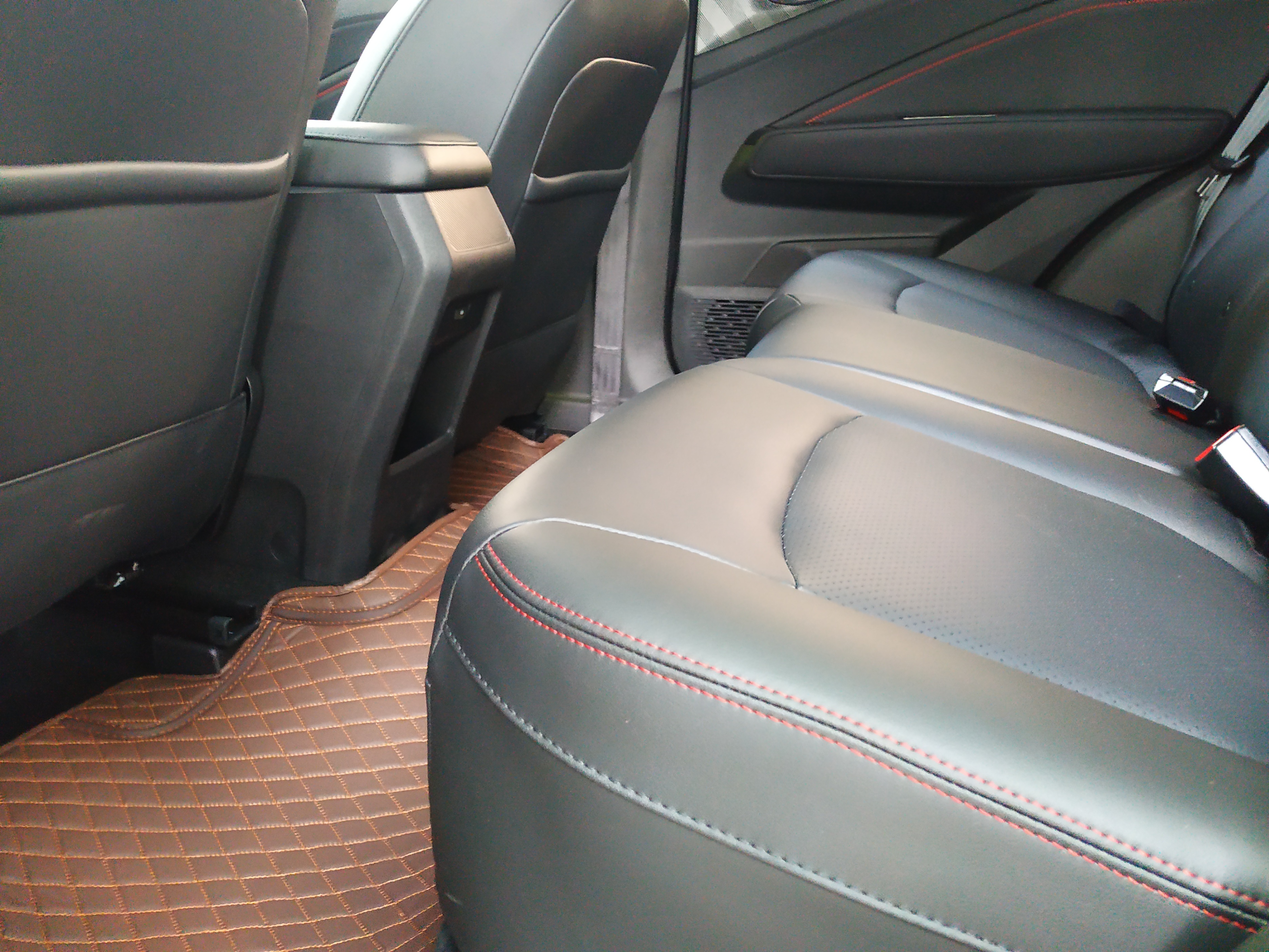 自驾游，品位兄弟的（陋室）雅苑