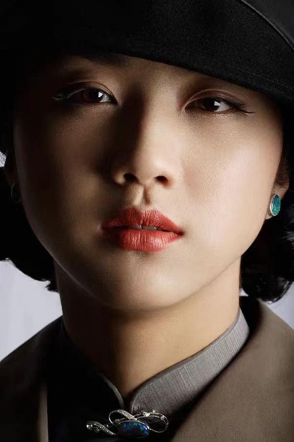 三看《色戒》才明白：汤唯关键时刻背叛组织、放走老易的真实隐情