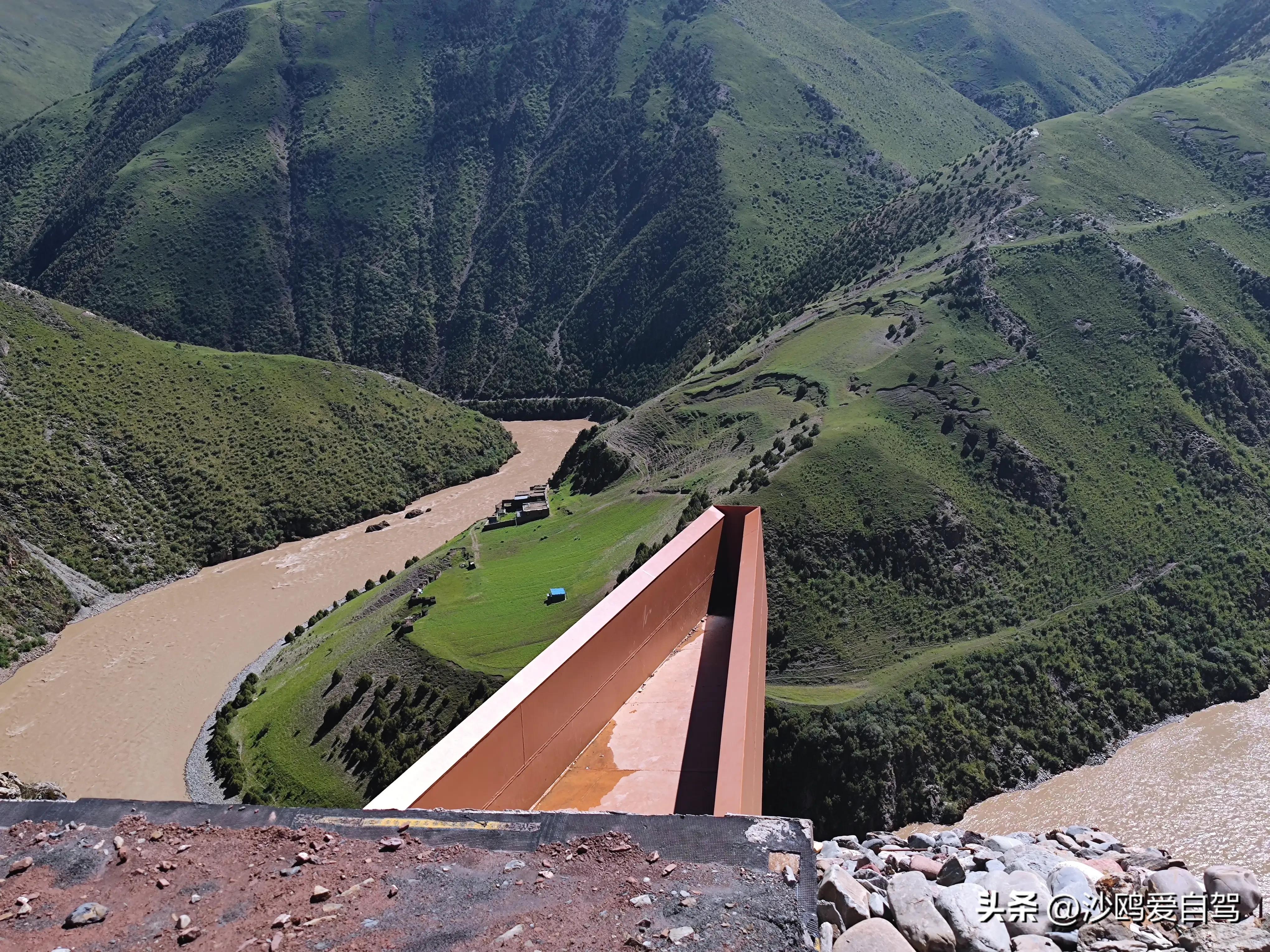 西藏自驾游三大圣湖,自驾西藏行摄之旅米堆冰川
