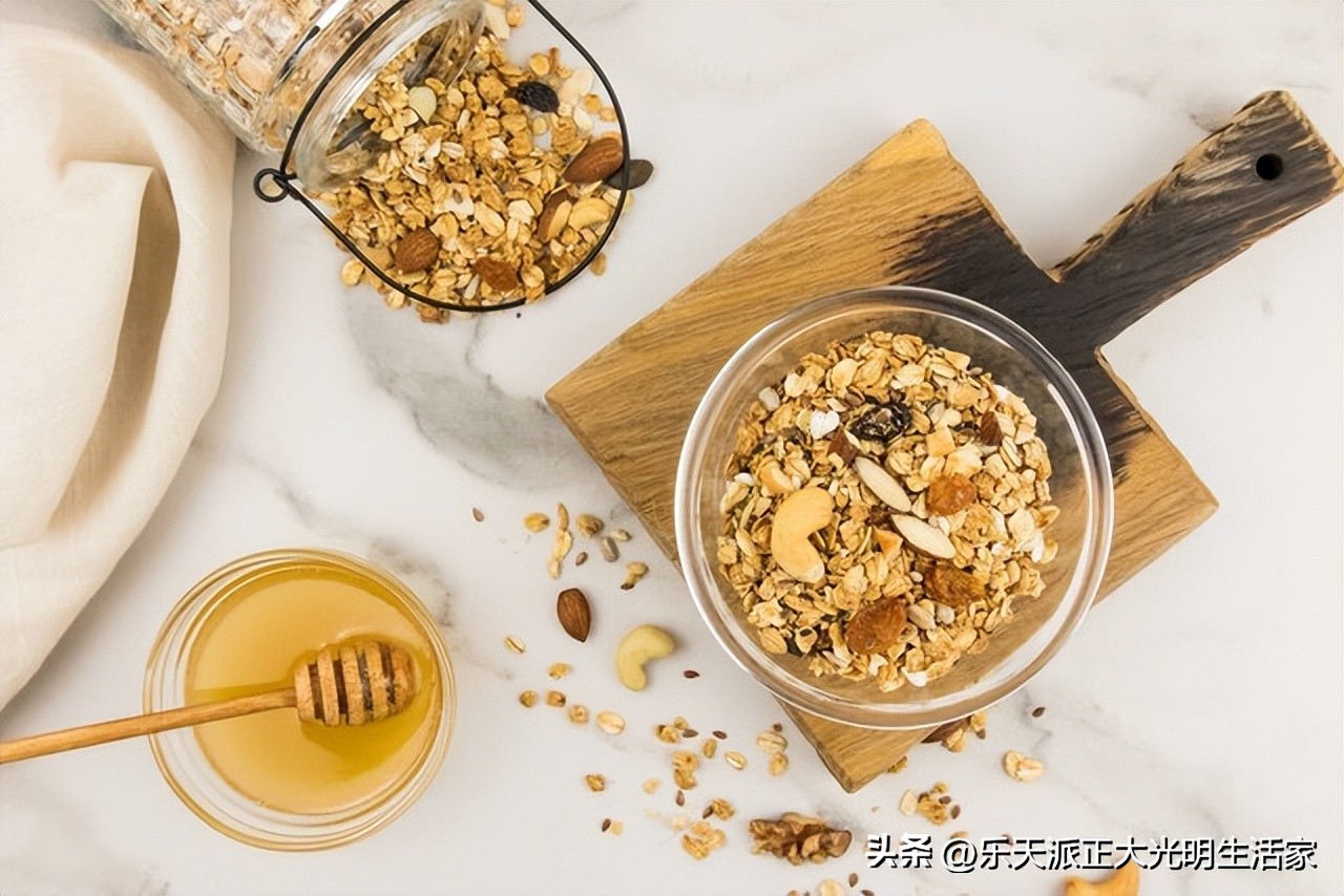 夏天必备的烧烤水果奶茶冰淇淋,夏季美食甜品雪糕