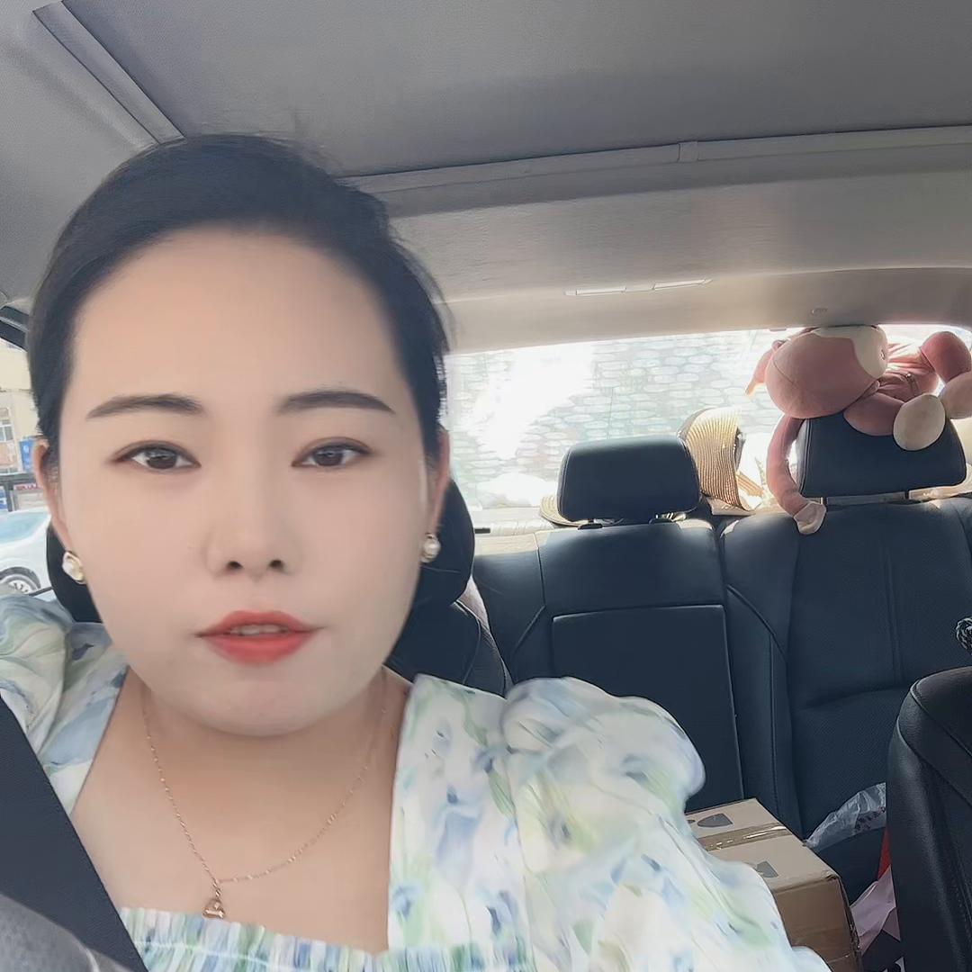 现在千万不要跨行业，留在自己的行业里深扎吧姊妹们！#保...