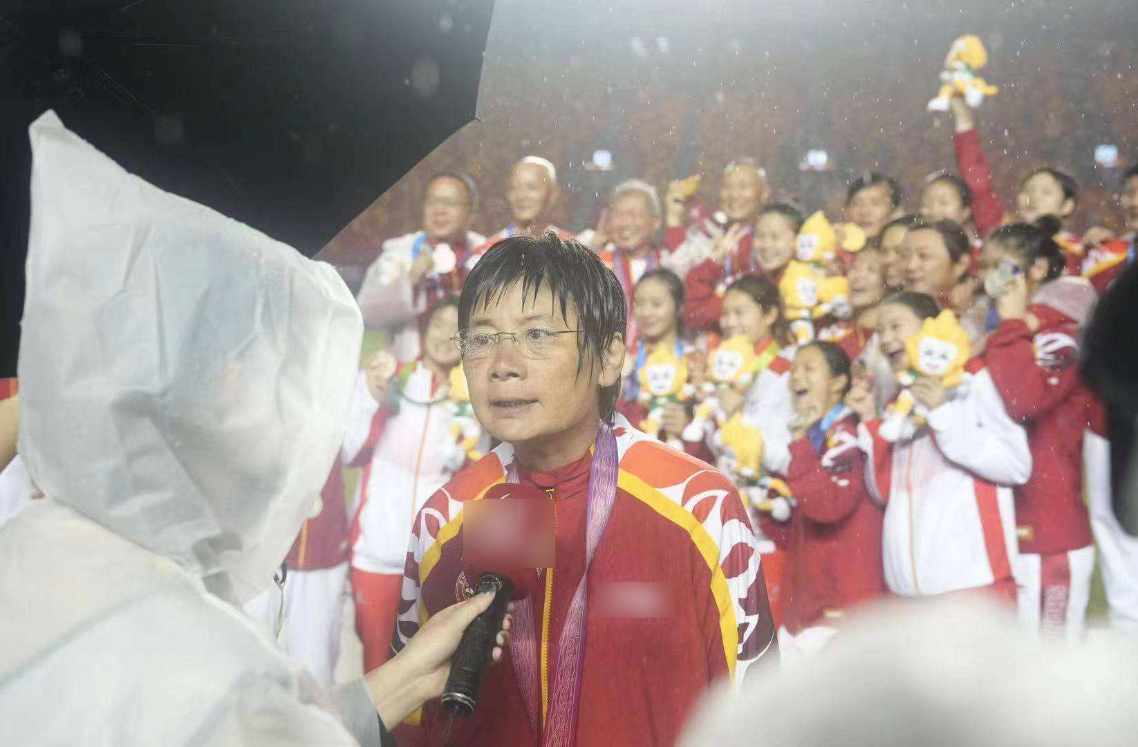 水庆霞受几回伤,水庆霞跌下神坛