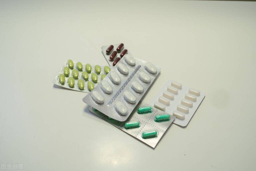 肛门潮湿痒有分泌物怎么治疗,肛门潮湿瘙痒有异味怎么治疗