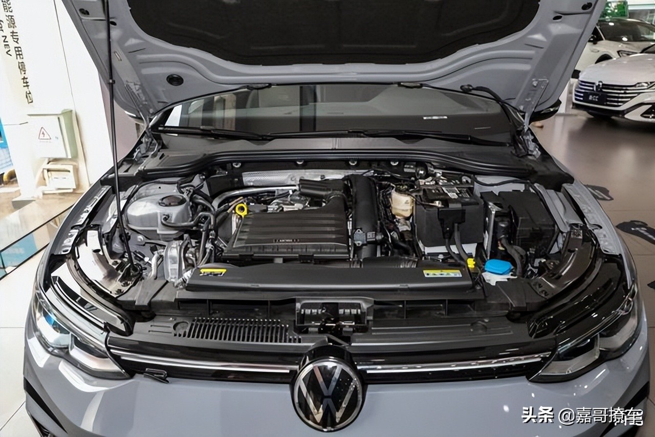 大众高尔夫手动挡2万左右,大众高尔夫小钢炮2.0t多少钱落地