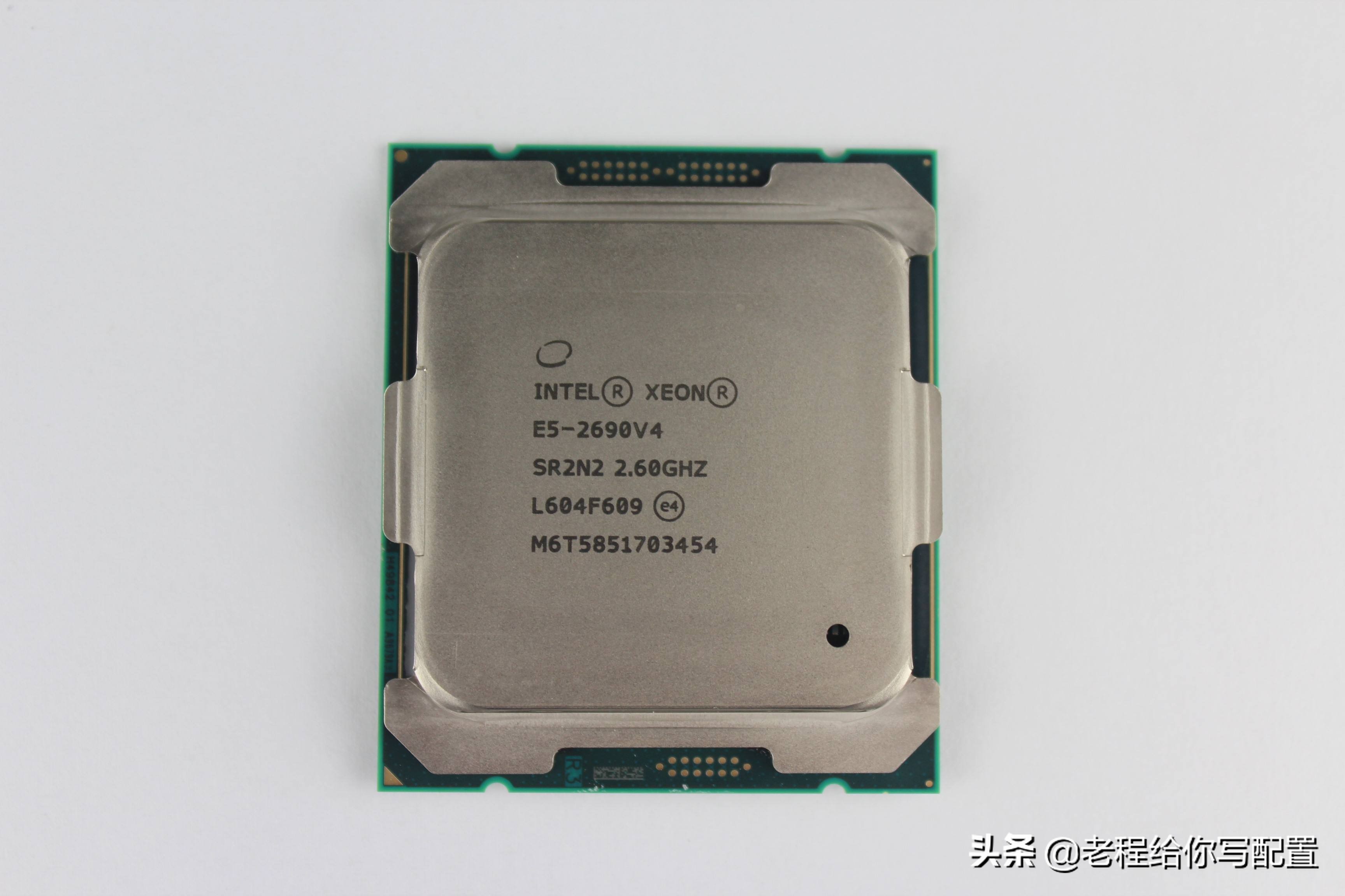 至强cpu和酷睿的区别哪个更好,至强cpu和酷睿的区别