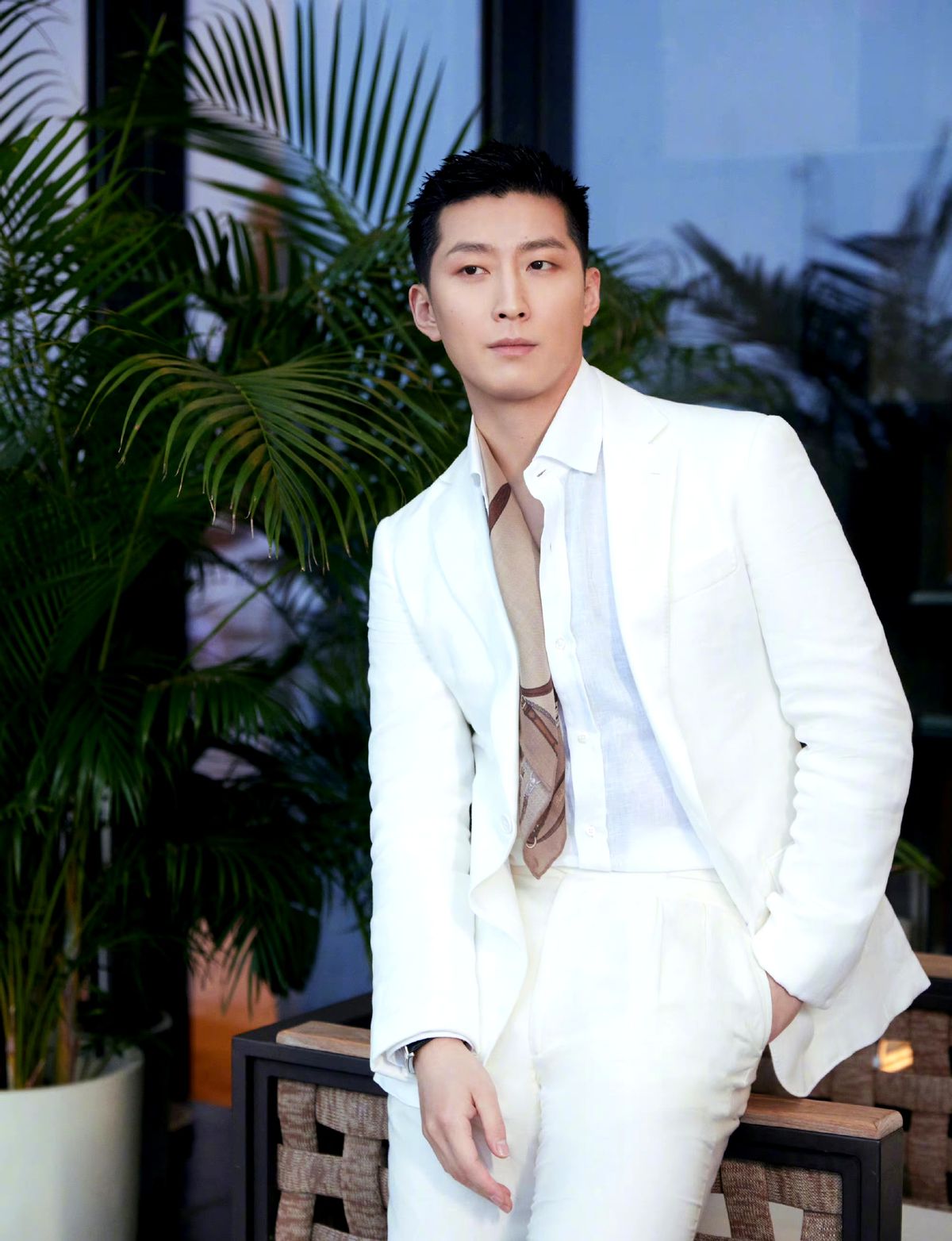 何超莲婚礼誓词曝光，感谢窦骁对自己的无限包容，要生一支足球队