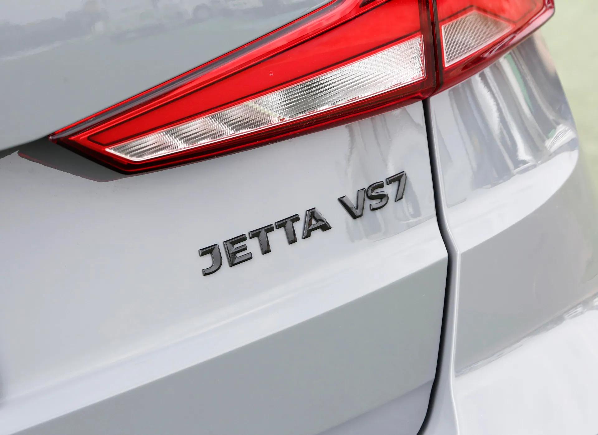 捷达vs7x德系中型suv,捷达suv新款vs7后备箱放平