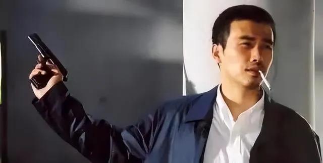 长得帅却总演反派的4位男星,演技被高估的四大男演员