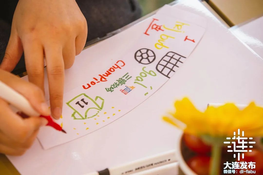 大连槐花香景点,大连槐花季美景