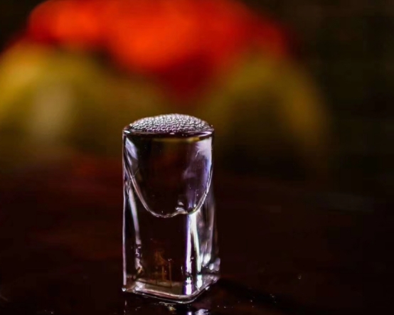 大批英国游客来到中国的目的,大批英国人进入中国旅游