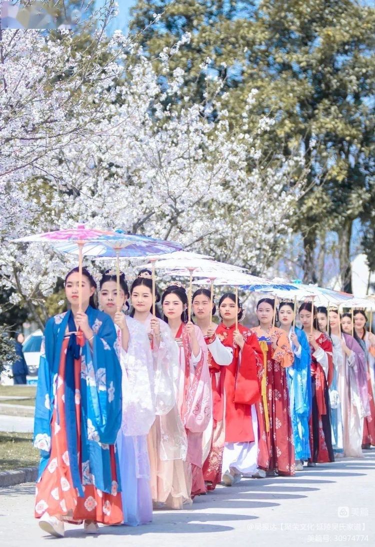 龙城之光演绎风采大赛,龙城新龙生态林