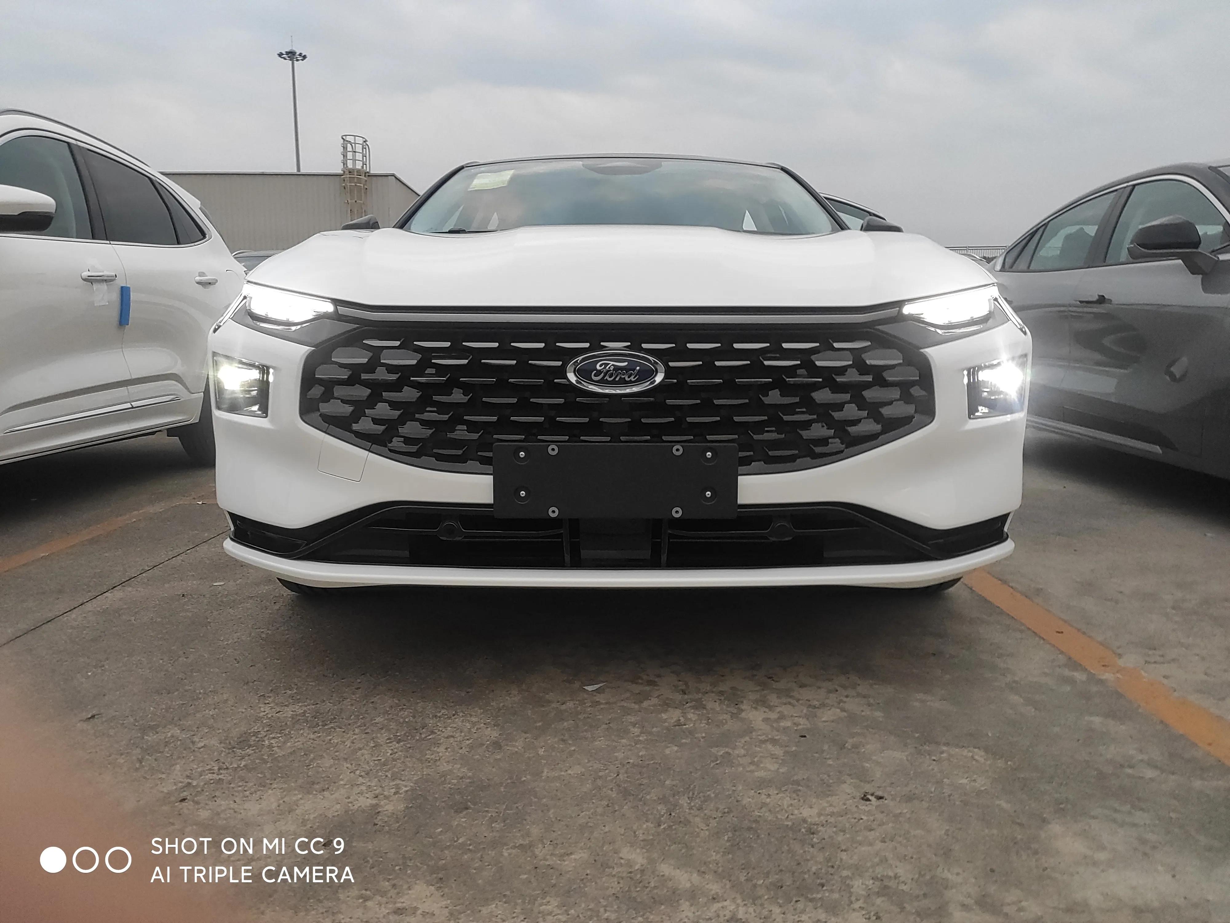 新梦迪欧外观大气，白色我的最爱