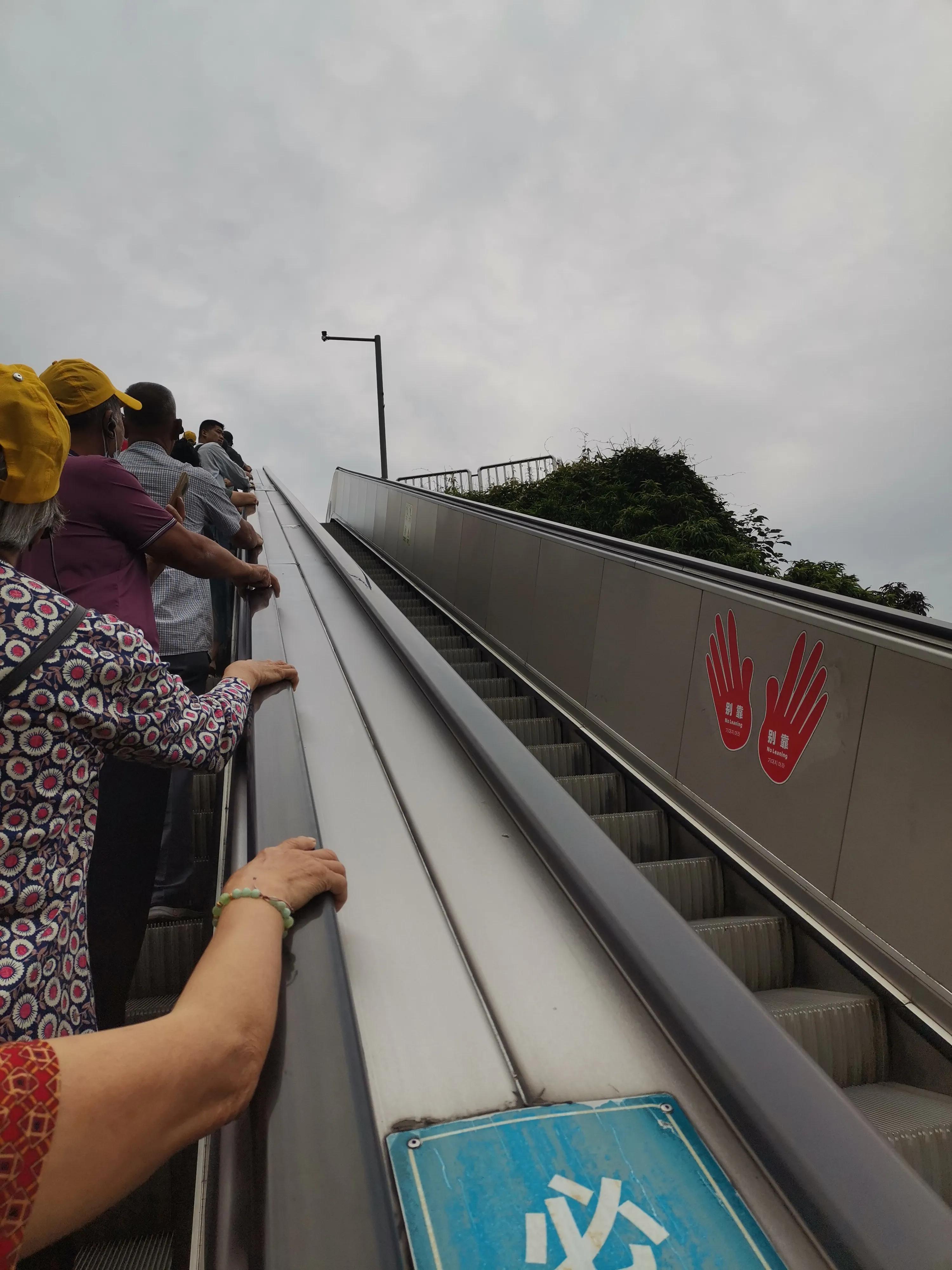 欢迎大家来三峡看大坝,带你们去看三峡大坝