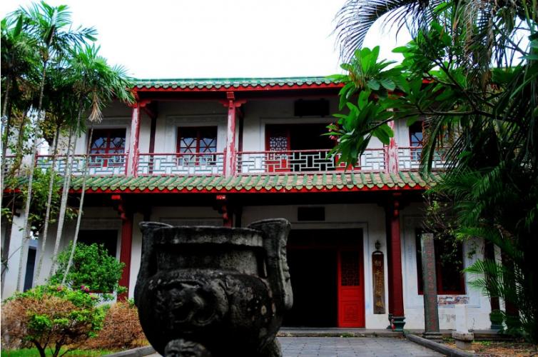 自驾游海口旅游住在哪里最合适,海南自驾游最佳路线海口到三亚