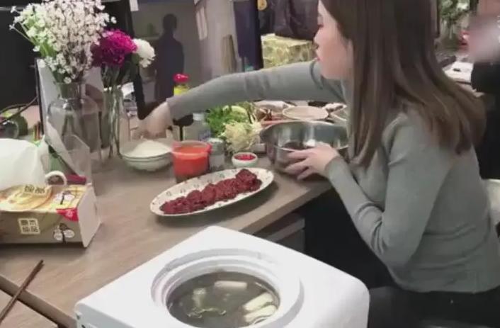 饮水机的水比马桶水还脏,饮料和饮水机里的水哪个脏