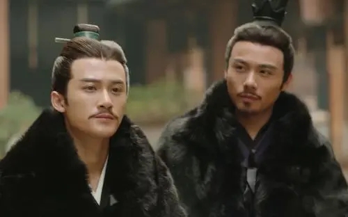 落难公主被当丫鬟复位后杀全家,公主被掉包流落民间进入青楼