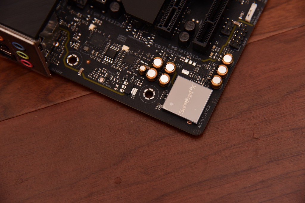 DDR5与DDR4？Win11与Win10？12600K对决5600X实战