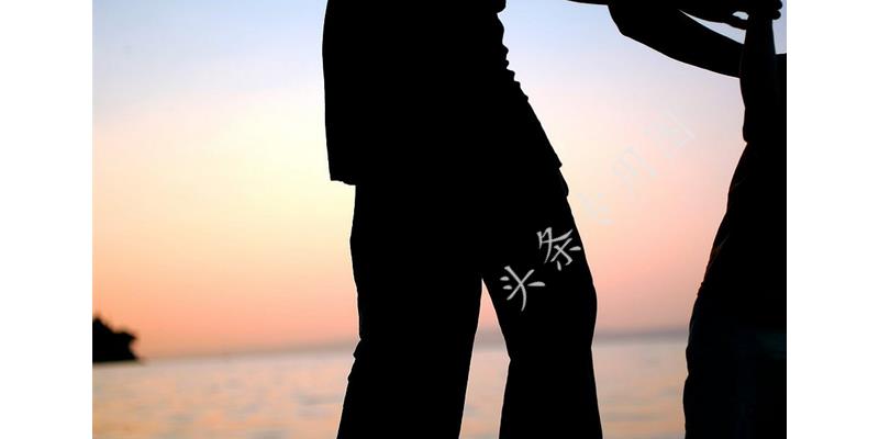 妻子患病被拒赔15万,妻子病危付不起天价医药费