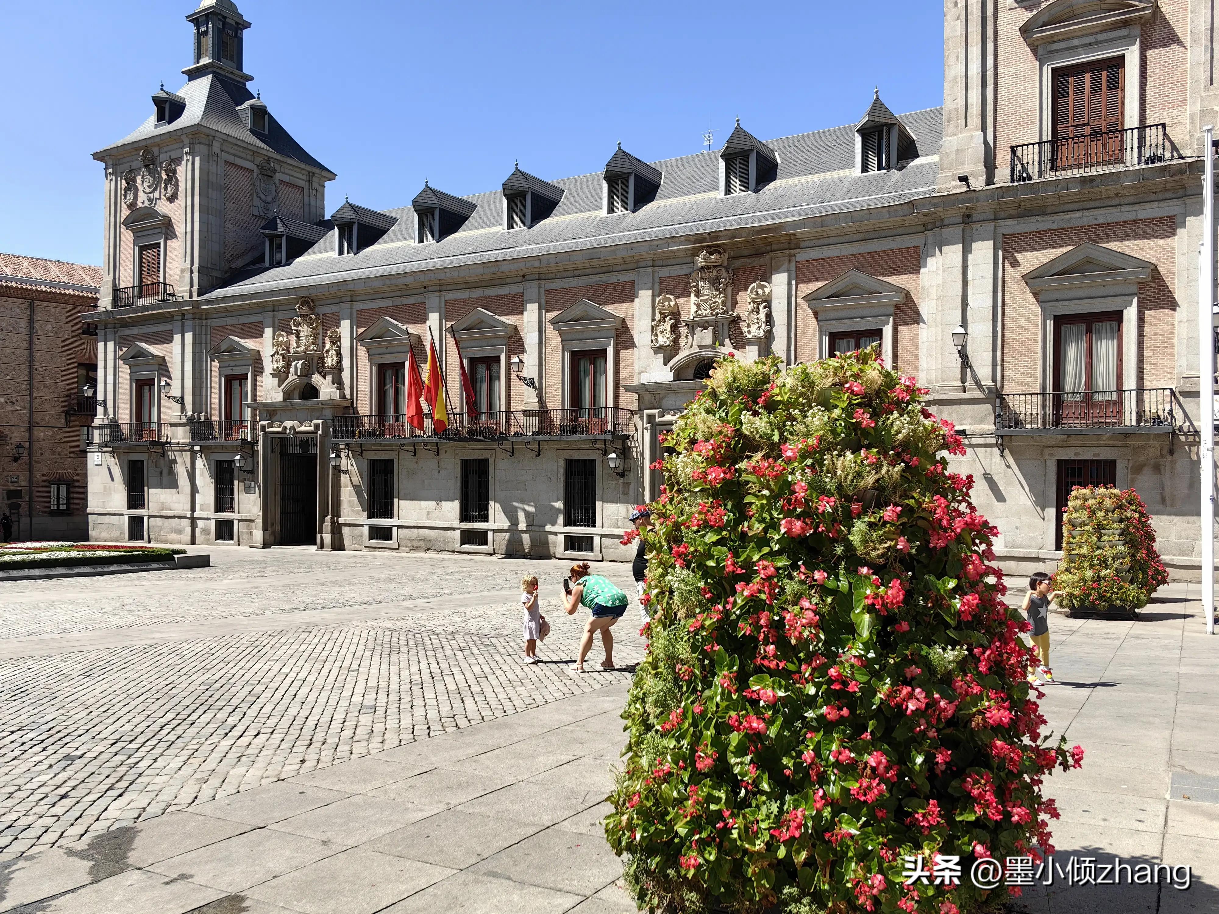 瑗跨彮鐗欓┈寰烽噷鏀荤暐,椹痉閲岃タ鐝墮鏃呮父鏀荤暐
