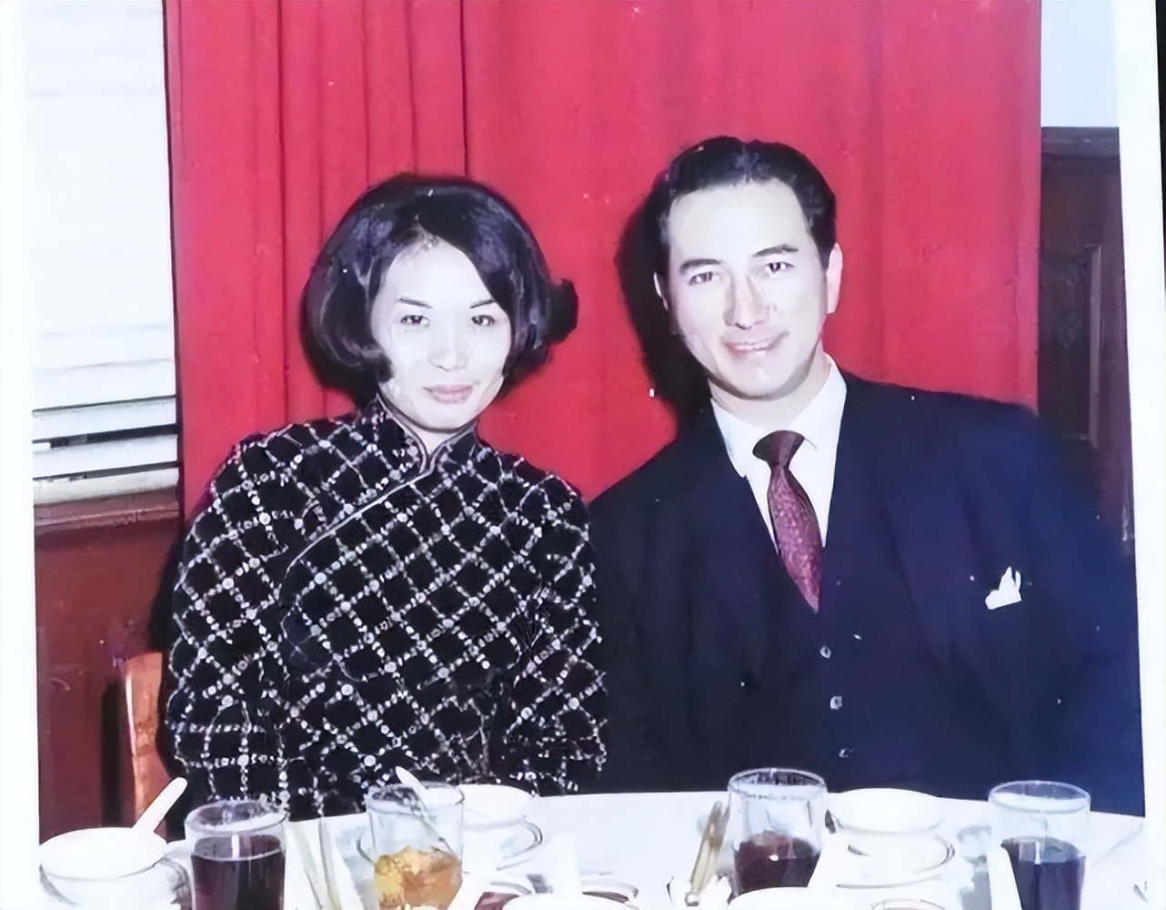 10天内12位名人去世哪12位,12位已经去世了的明星