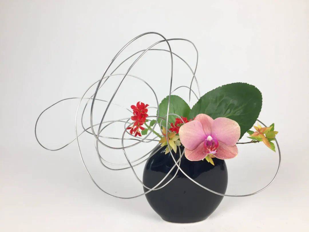 日式插花技法,日式插花的特色及技巧