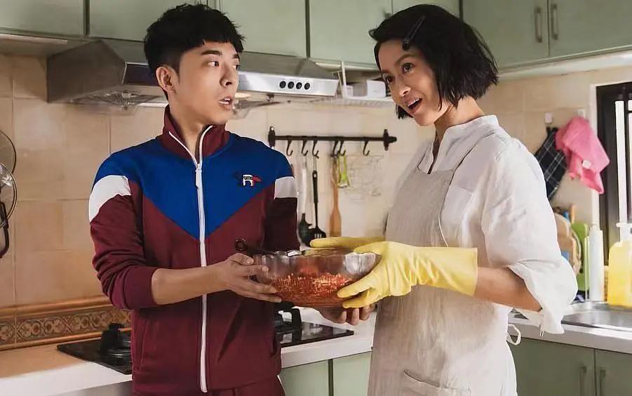 23年前背负“小三”骂名落入低谷，如今又成“赢家”？