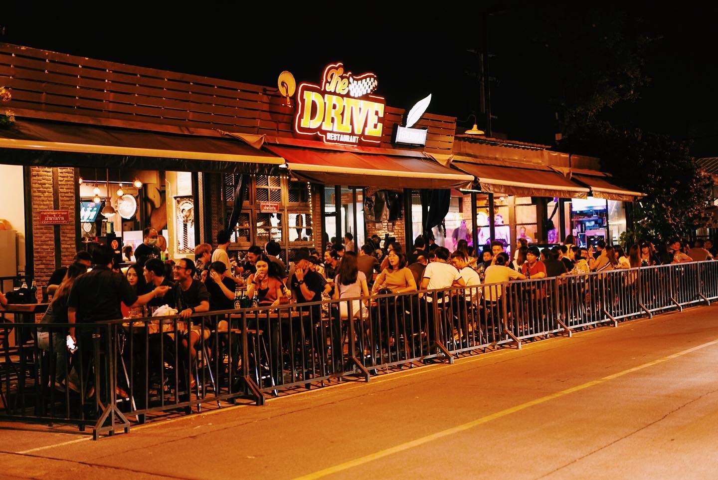 泰国曼谷6大夜市推荐,带你逛泰国曼谷夜市